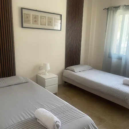 Apartment Stunning 2-bed In Marina De Le Duquesa *